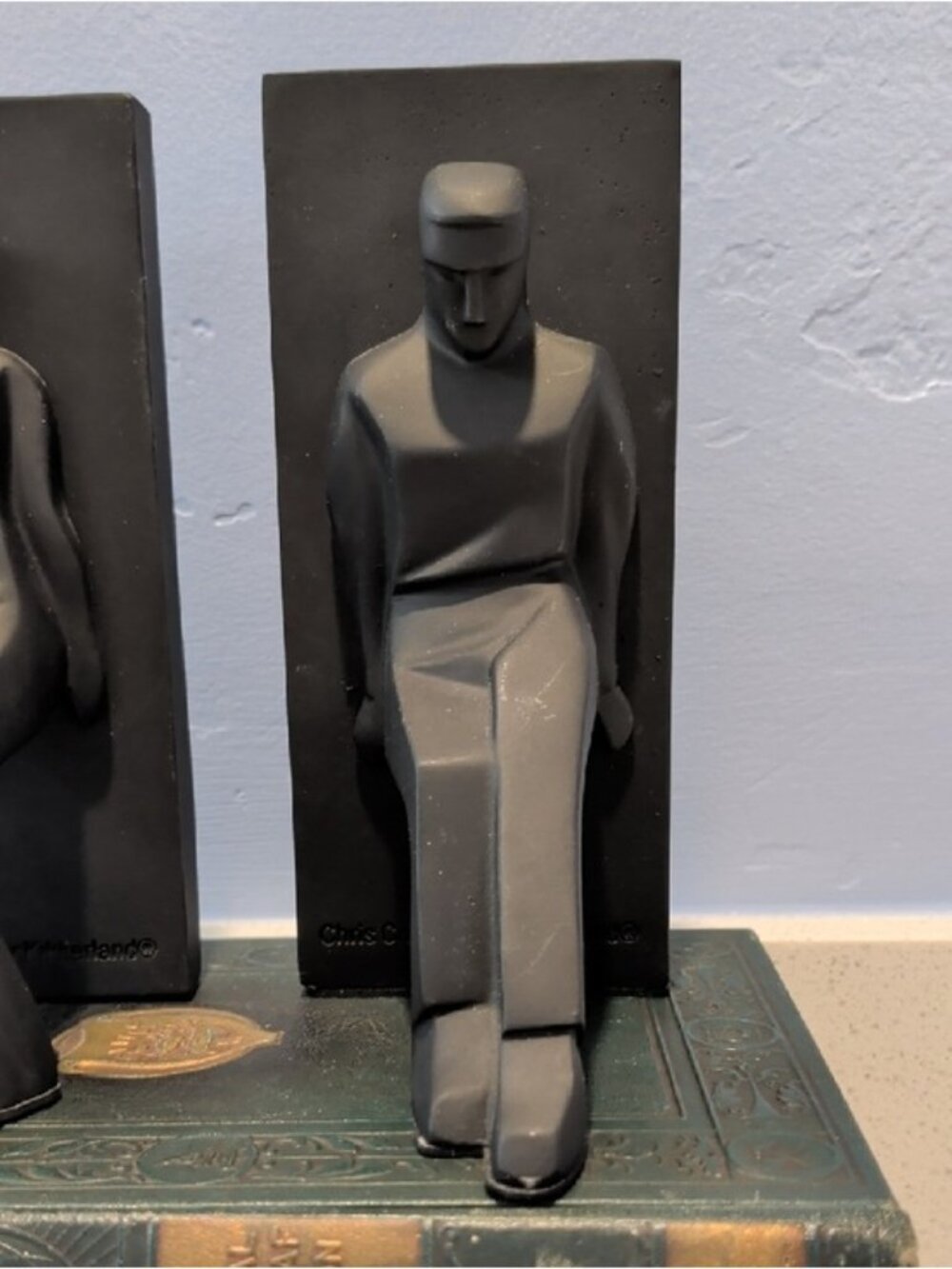 Chris Collicott Bookends Pair Man Woman Sculpture Black Art Deco Cubist Realism - Picture 6 of 16